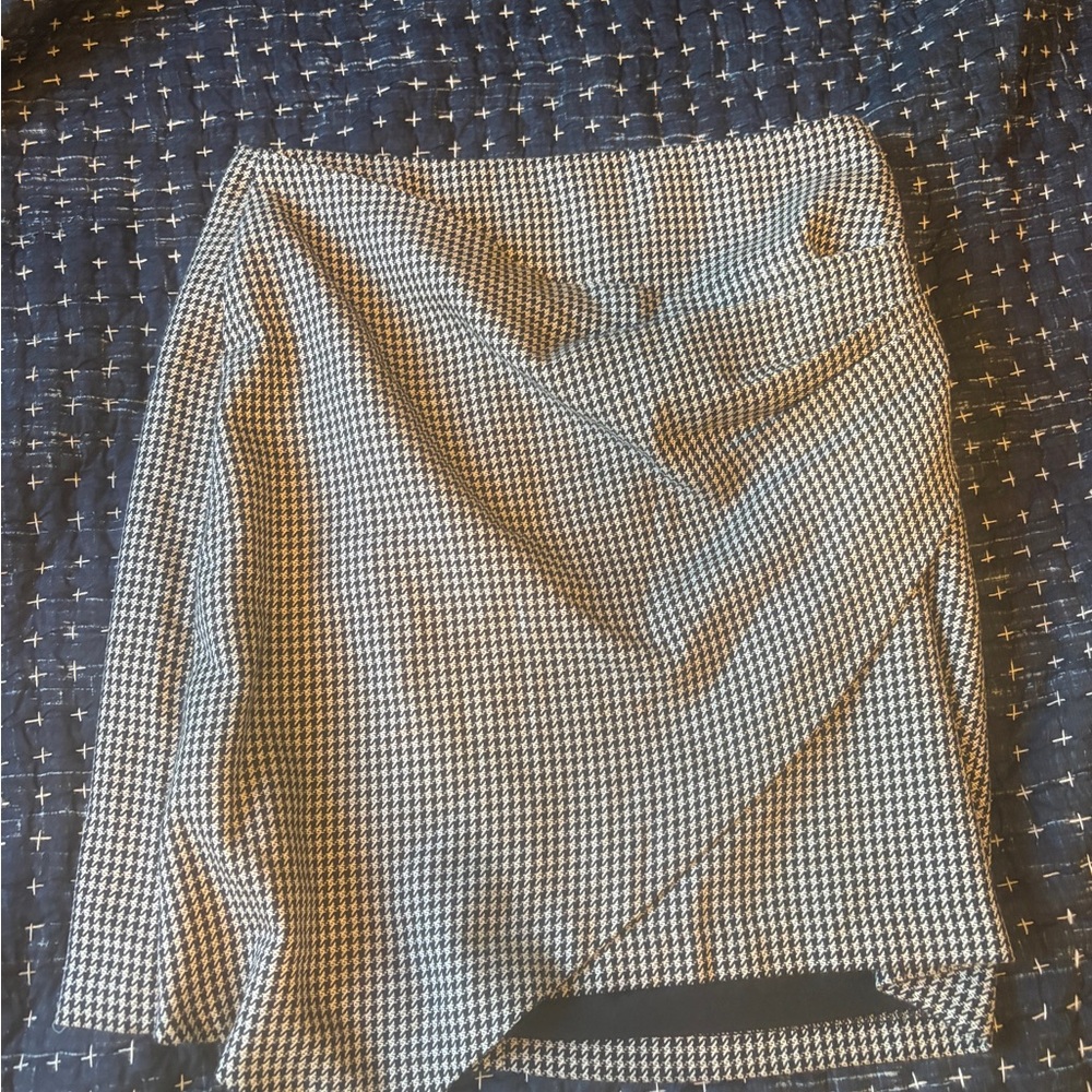 Nine West Houndstooth Wrap Skirt